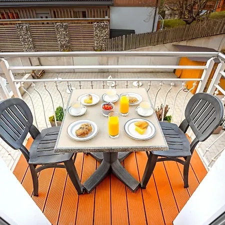 아파트 Felsenappartment Gastein