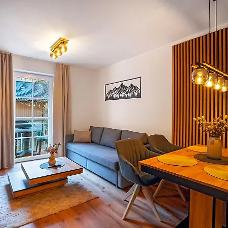 Felsenappartment Gastein アパート バードガシュタイン